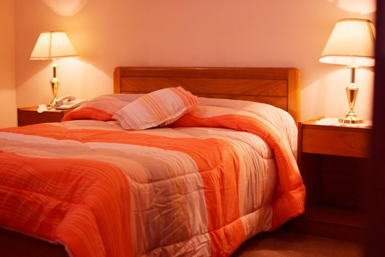 Hotel Gran Libertador Potosí Kültér fotó